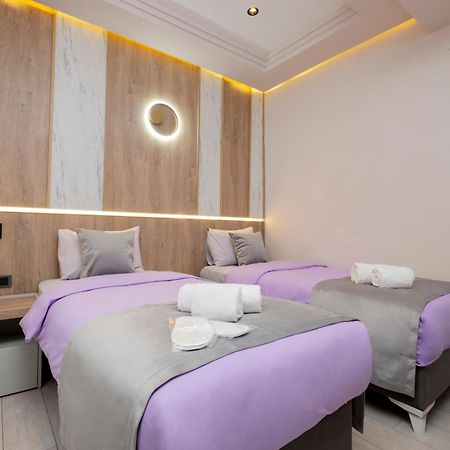 Lavender Airport Hotel Arnavutkoy ภายนอก รูปภาพ