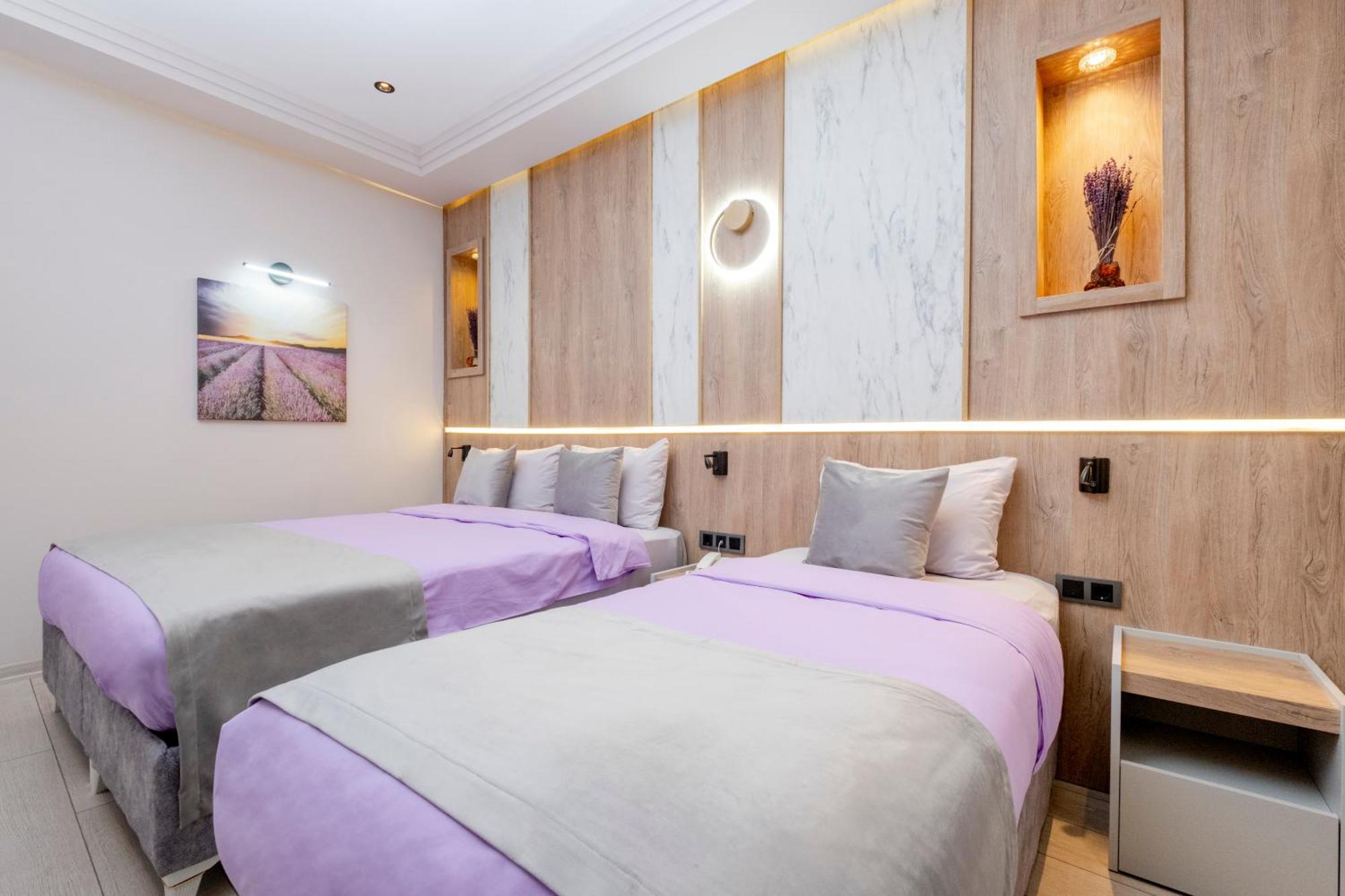 Lavender Airport Hotel Arnavutkoy ภายนอก รูปภาพ