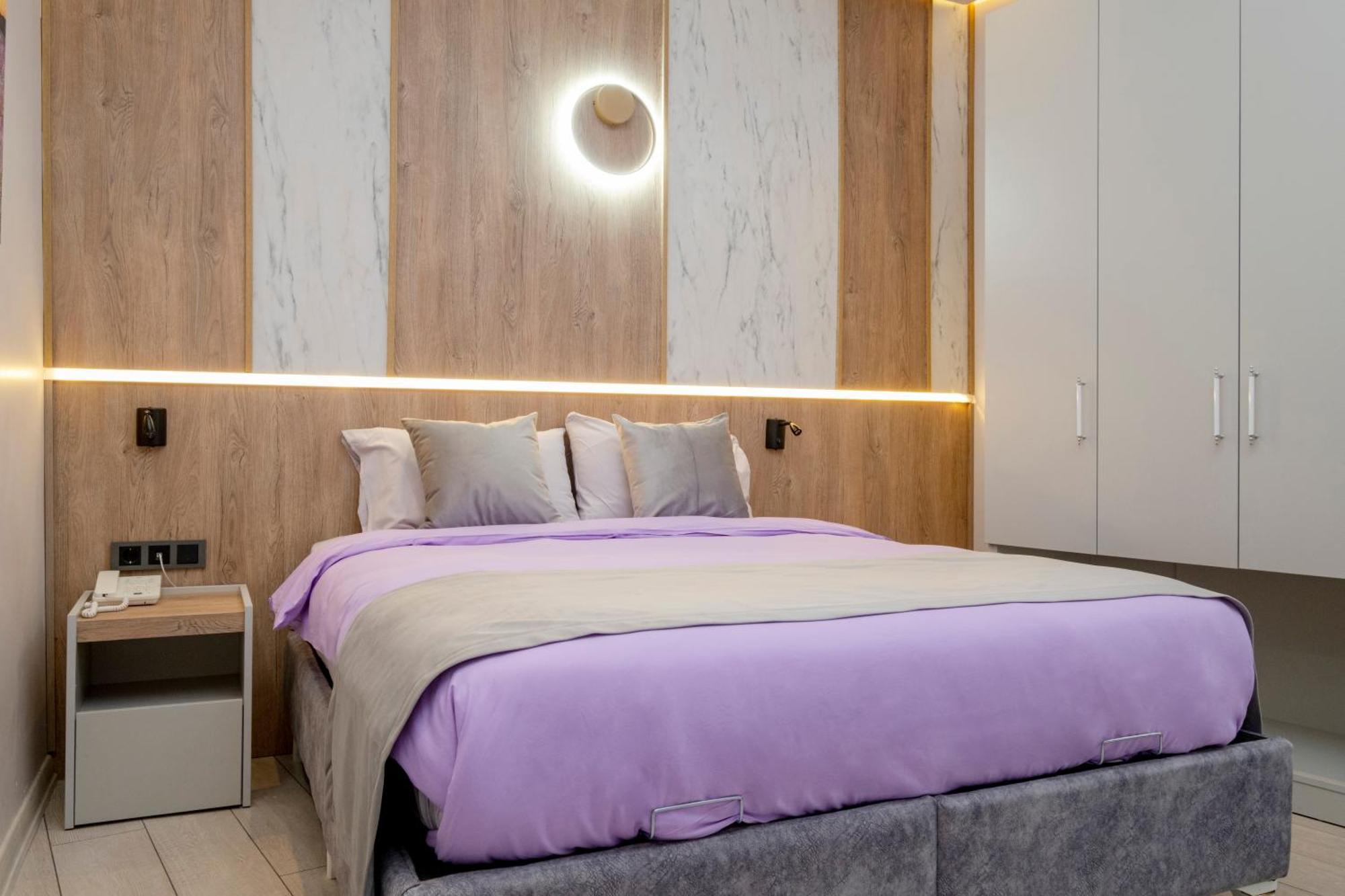Lavender Airport Hotel Arnavutkoy ภายนอก รูปภาพ