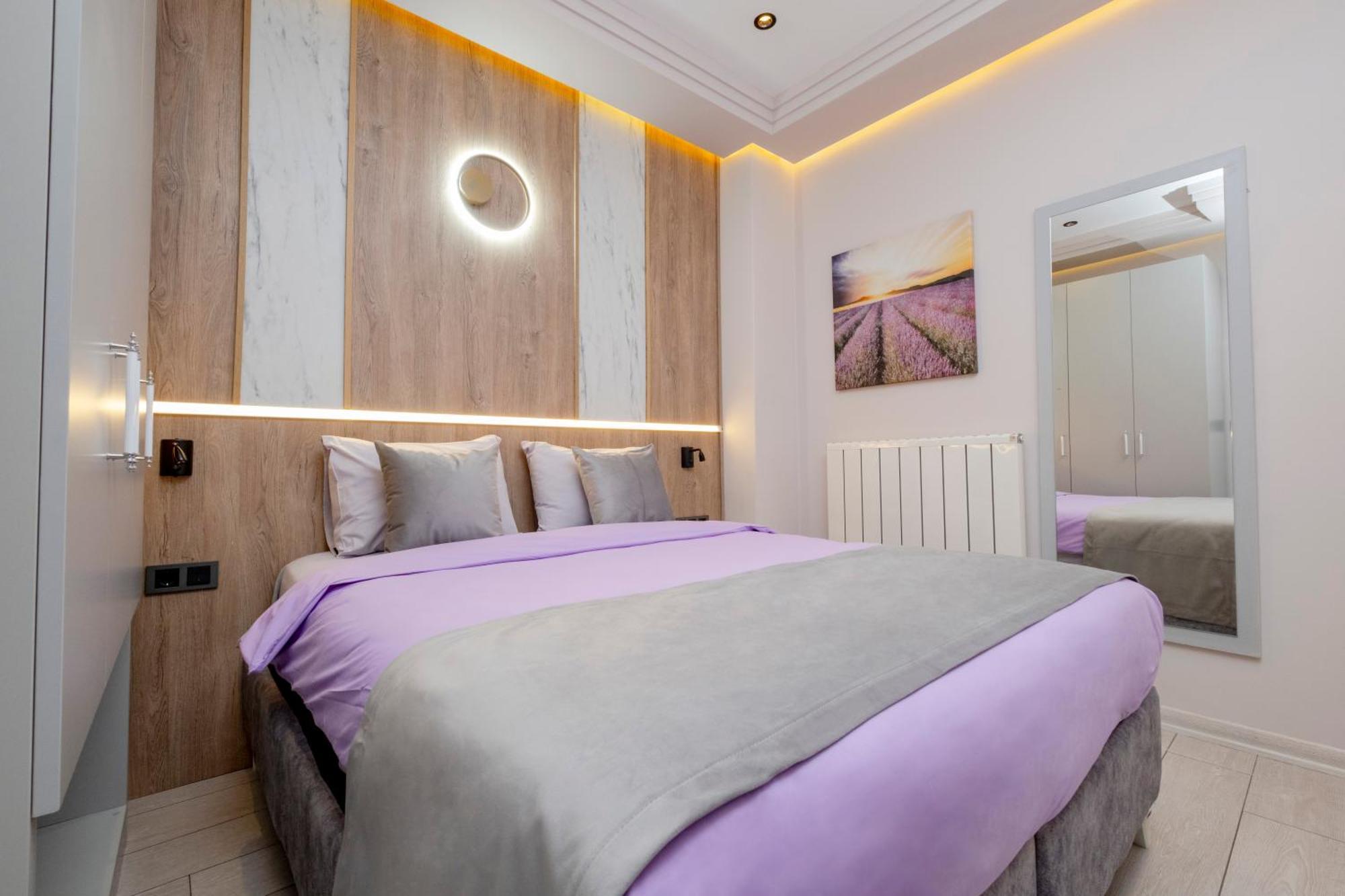Lavender Airport Hotel Arnavutkoy ภายนอก รูปภาพ